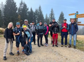 Superschöne Wanderung! Vielen Dank Klaus für die Planung und die Führung 🥳😎💪⛰️🥾

Die Route führte über den Rukowitzschachten zum Lakaberg und dann zum Falkenstein.

Schee war’s 🥾⛰️